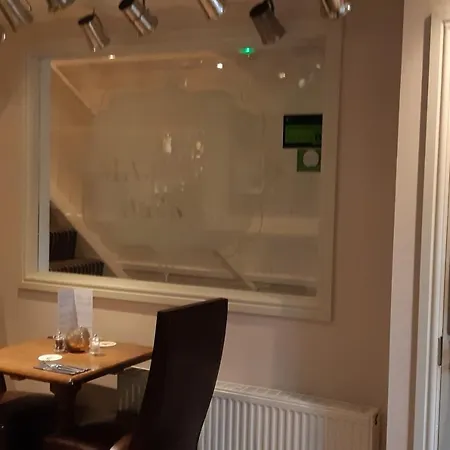 The Masons Arms ホテル