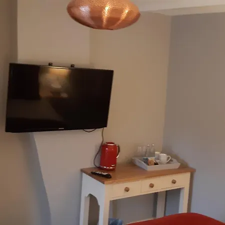 The Masons Arms Hotel *