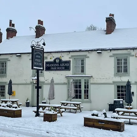 The Masons Arms מלון