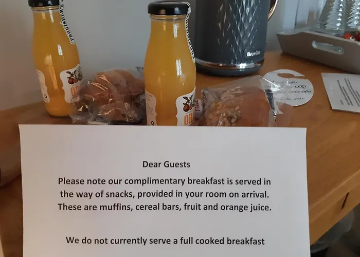 The Masons Arms מלון