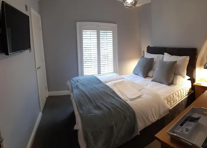 The Masons Arms הרוגייט