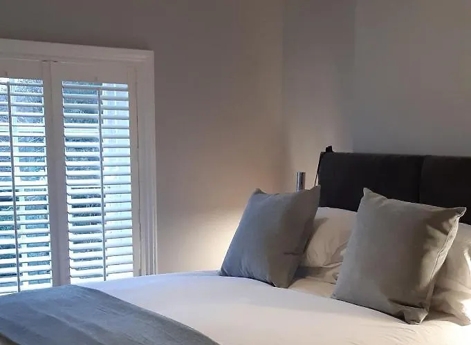 The Masons Arms * הרוגייט