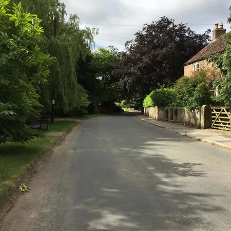 The Masons Arms Hotel